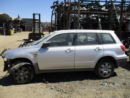 2003 MITSUBISHI OUTLANDER LS SILVER 2.4L AT 2WD 163780 